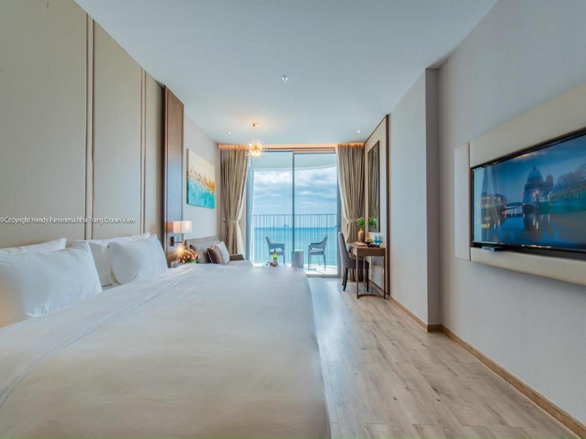 Panorama Lyn Beachfront Apartment Nha Trang Luaran gambar