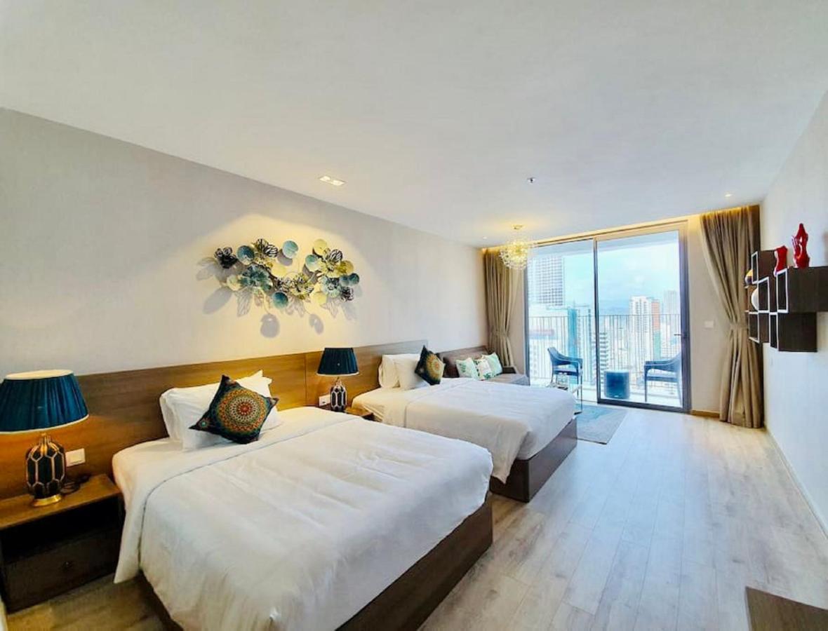 Panorama Lyn Beachfront Apartment Nha Trang Luaran gambar