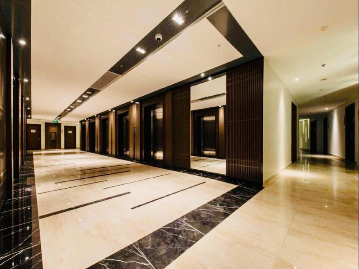 Panorama Lyn Beachfront Apartment Nha Trang Luaran gambar
