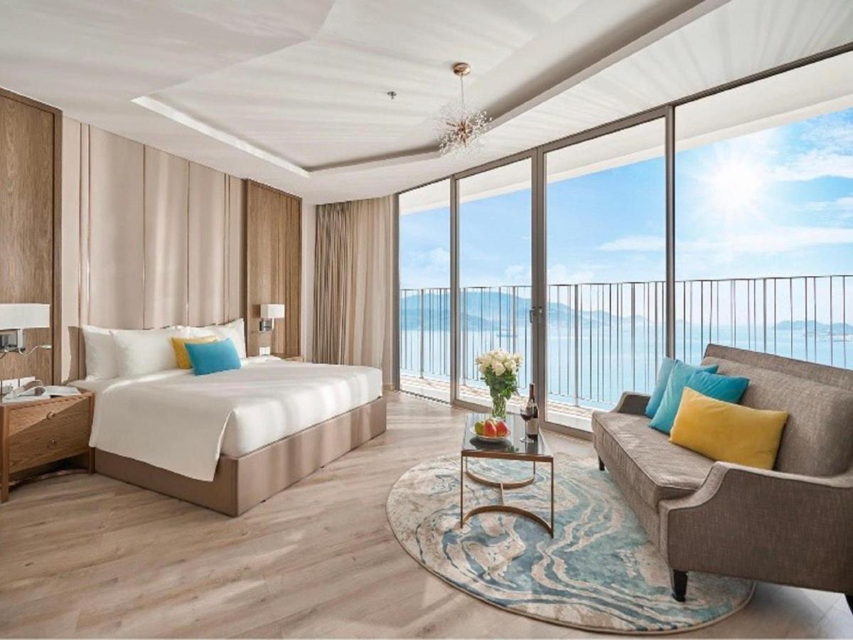 Panorama Lyn Beachfront Apartment Nha Trang Luaran gambar