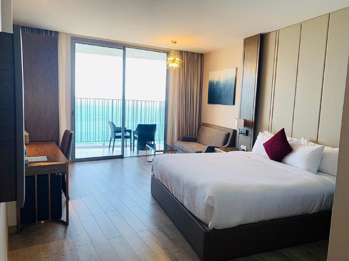 Panorama Lyn Beachfront Apartment Nha Trang Luaran gambar